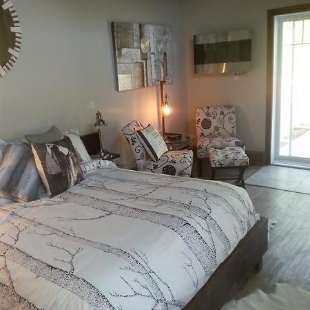 Domaine De La Baie, Les Suites Shawinigan Esterno foto