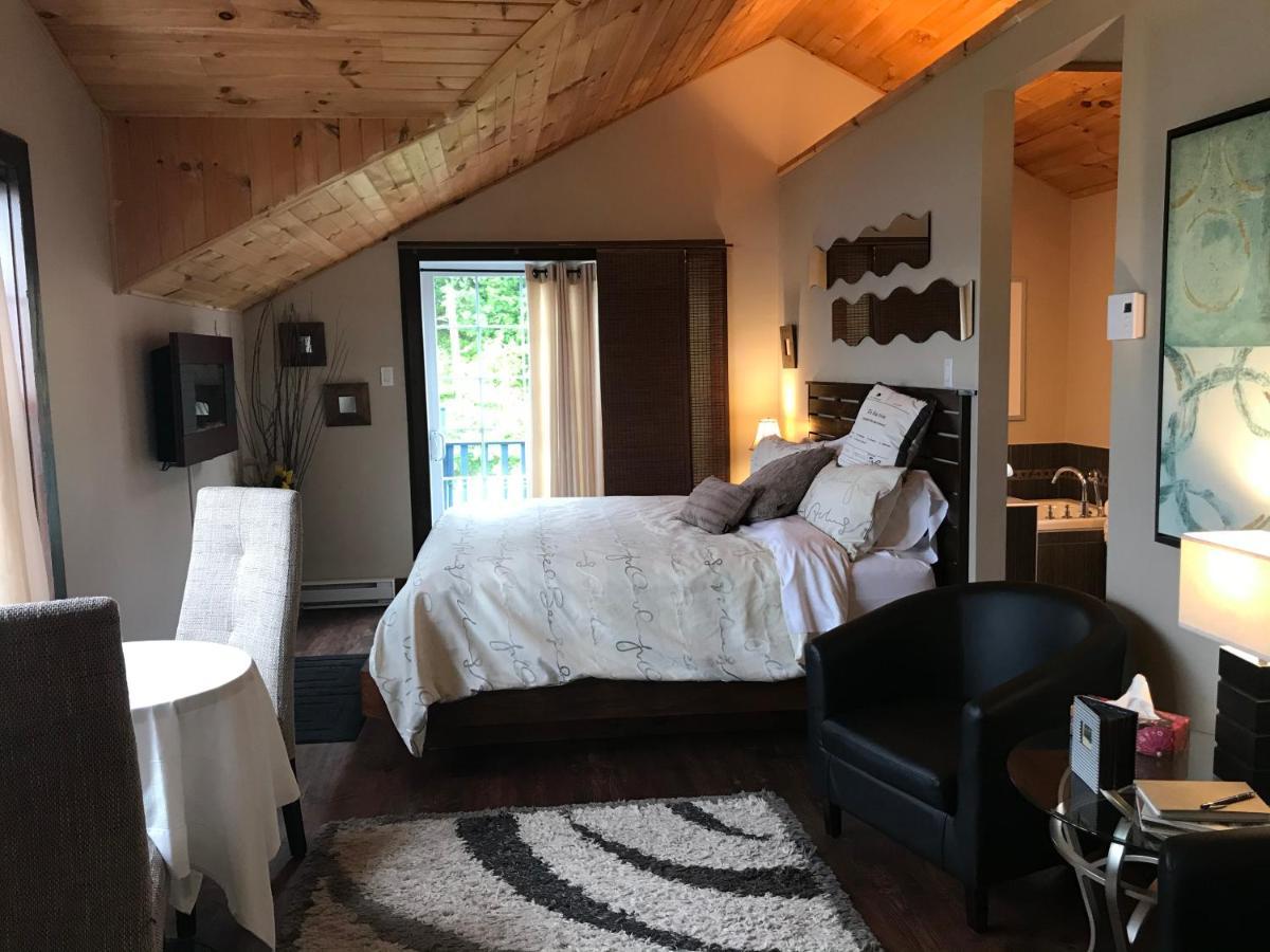 Domaine De La Baie, Les Suites Shawinigan Esterno foto