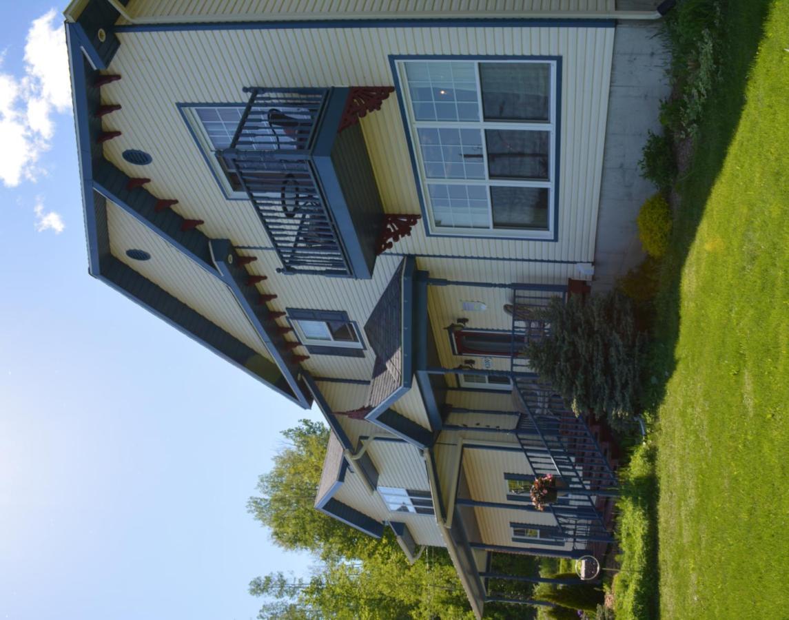 Domaine De La Baie, Les Suites Shawinigan Esterno foto