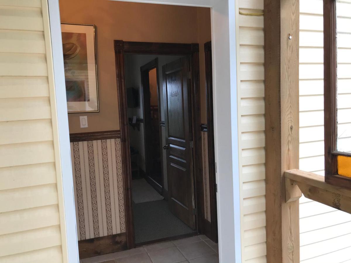 Domaine De La Baie, Les Suites Shawinigan Esterno foto