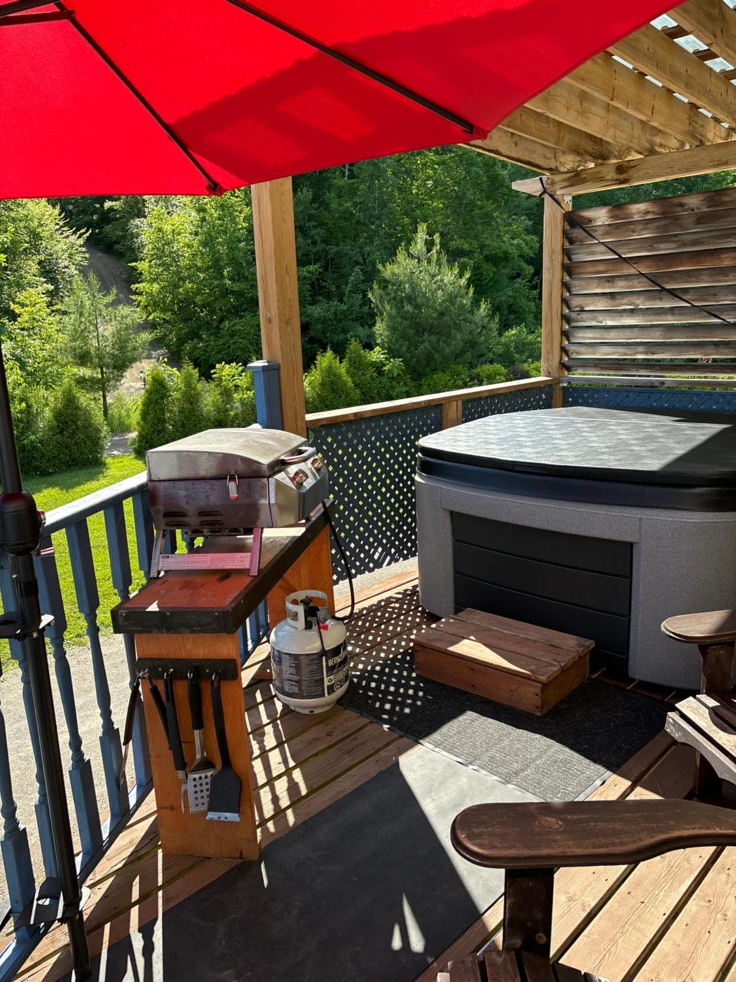 Domaine De La Baie, Les Suites Shawinigan Esterno foto