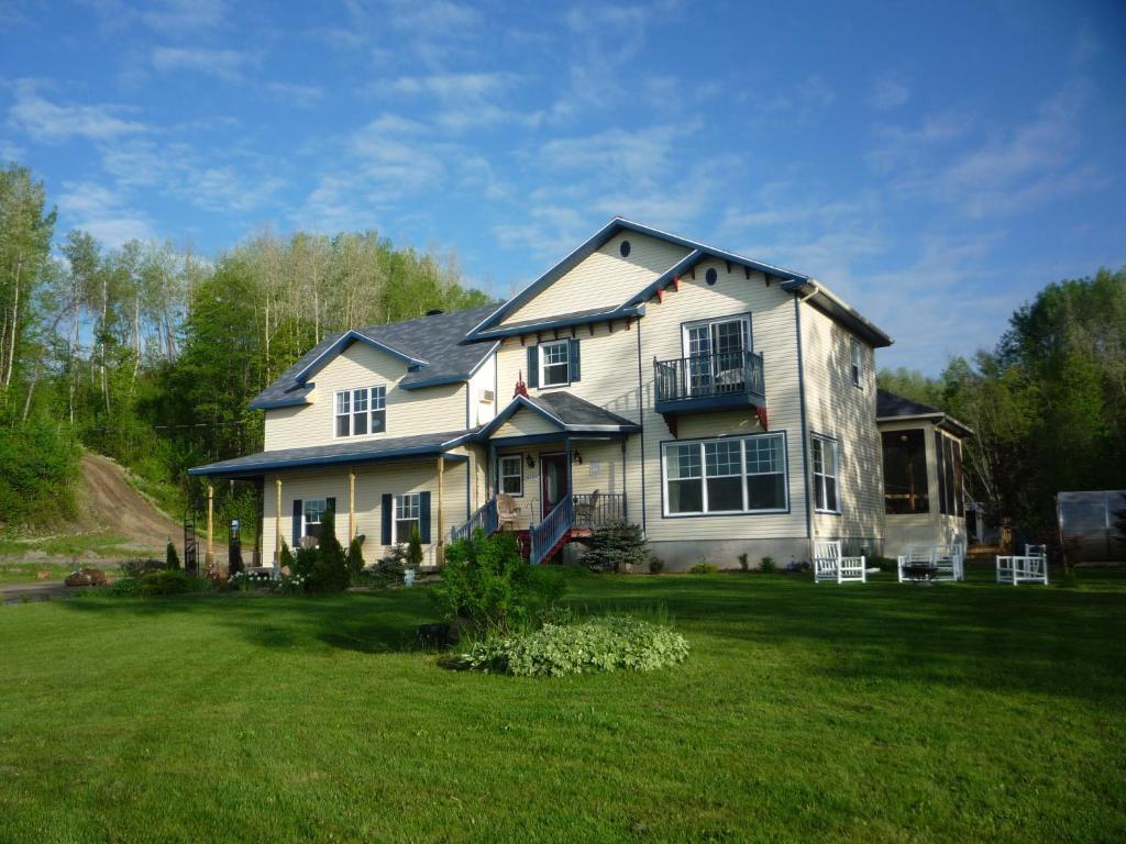 Domaine De La Baie, Les Suites Shawinigan Esterno foto
