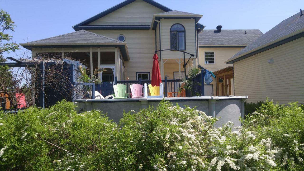 Domaine De La Baie, Les Suites Shawinigan Esterno foto